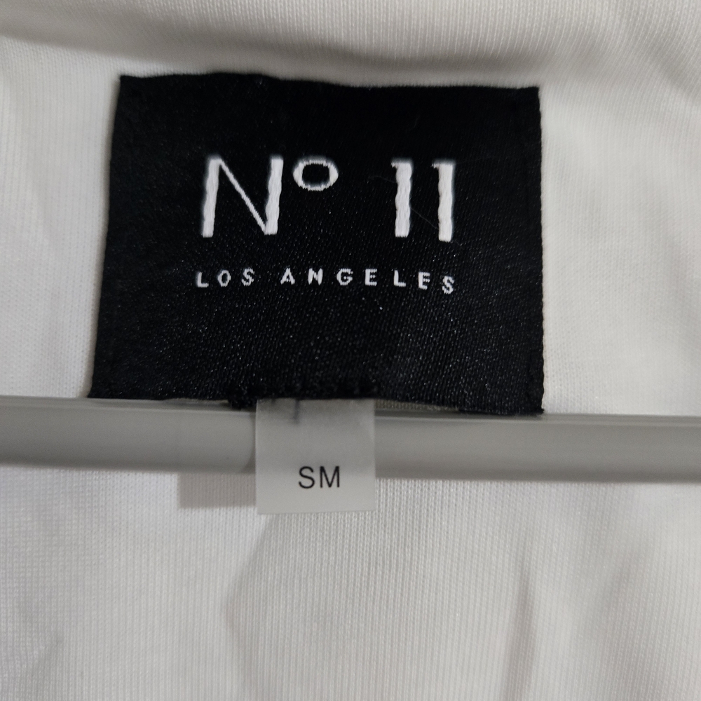 Sleeveless White Surplice Wrap Camisole - Picture 6 of 6